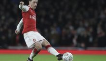 mesut özil